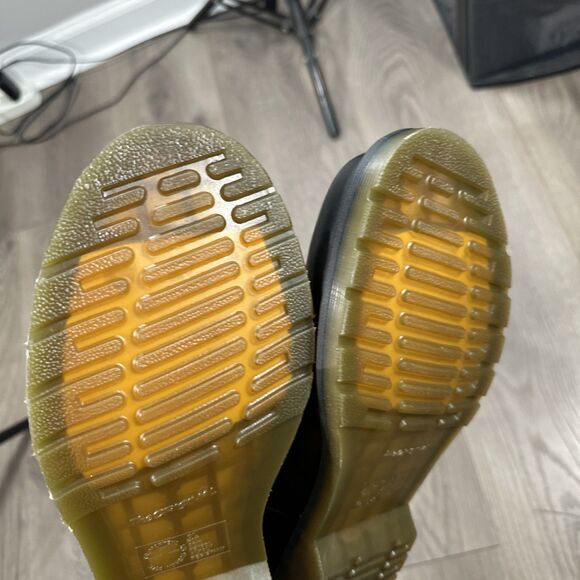 Dr Doc Martens 11821 Patent Leather Black Combat Boots Size 10 NICE - Picture 8 of 9